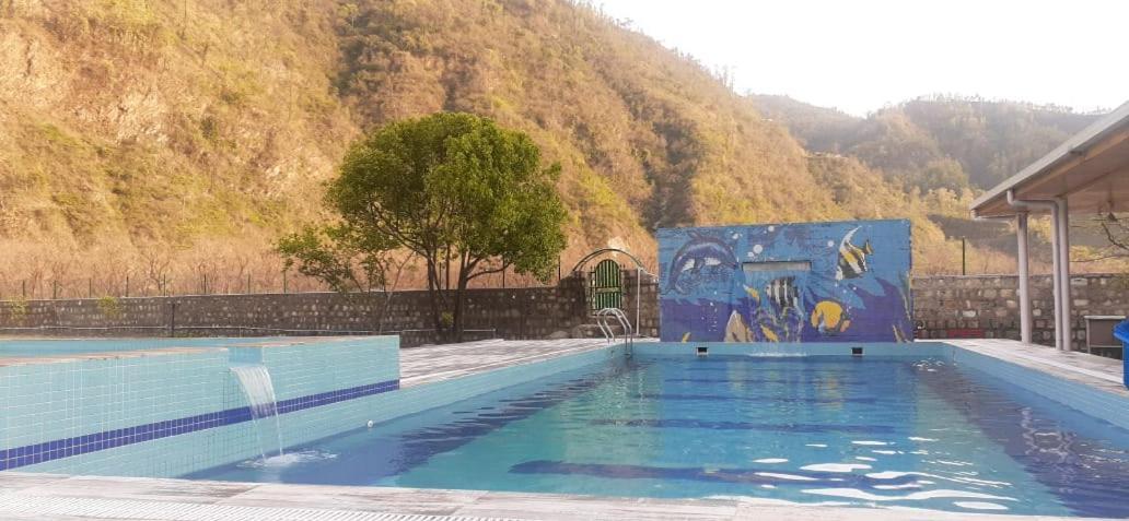 Four Banyans Spirit&Nature Resort Raipur  Bagian luar foto