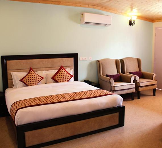 Four Banyans Spirit&Nature Resort Raipur  Bagian luar foto